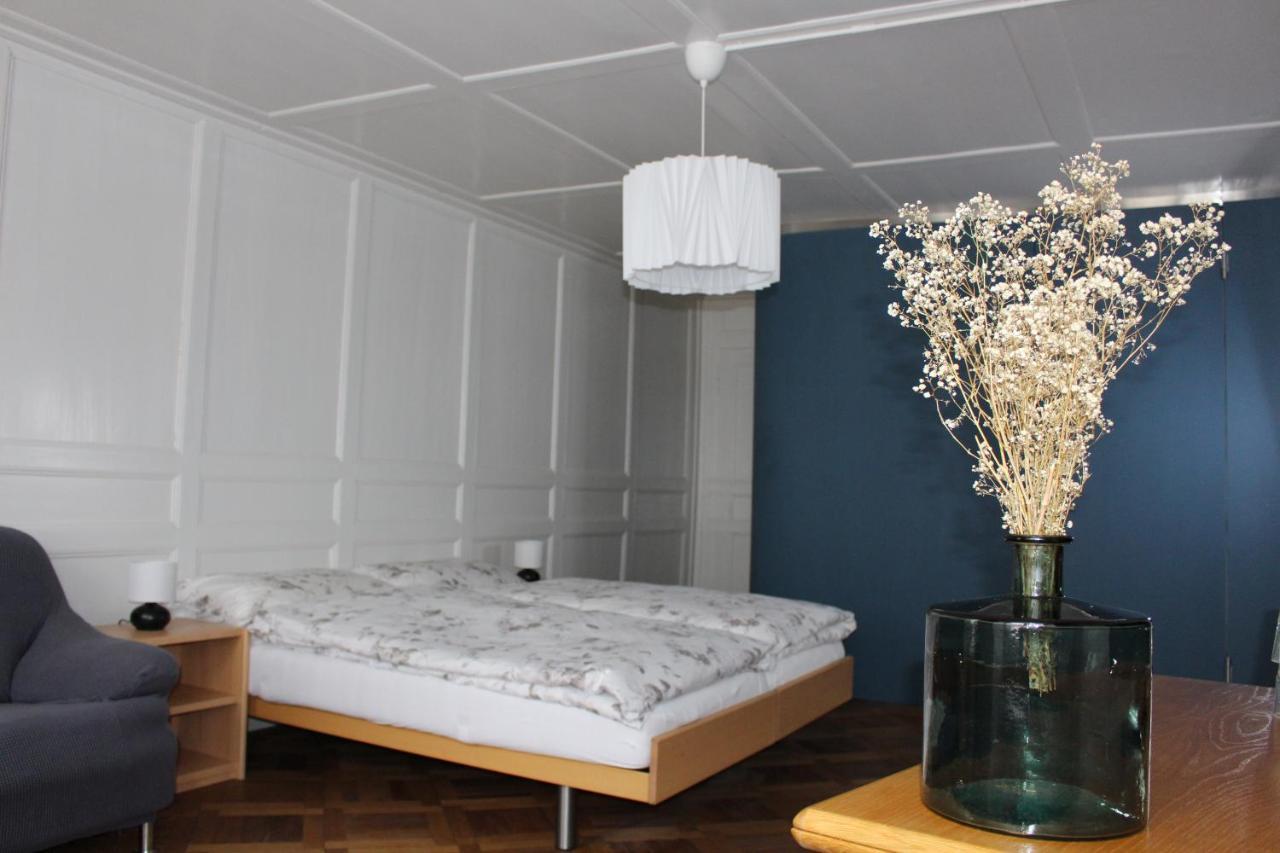 Hotel Jaeger Муртен Экстерьер фото
